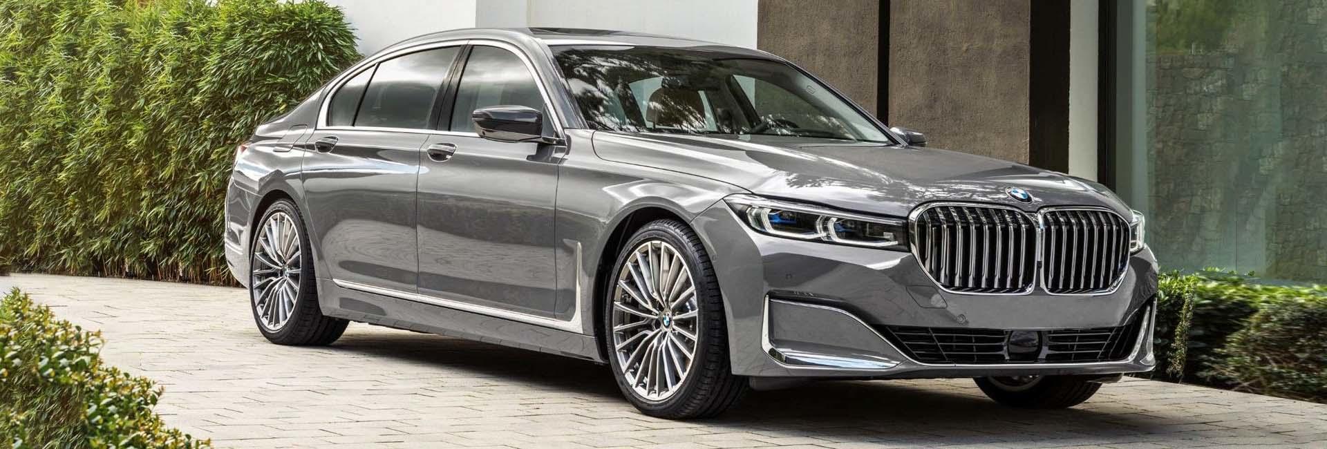 Front View of Gray BMW 7 Series