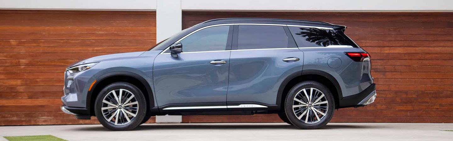 Full driver side profile view of the 2022 QX60