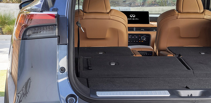 INFINITI QX60 rear trunk